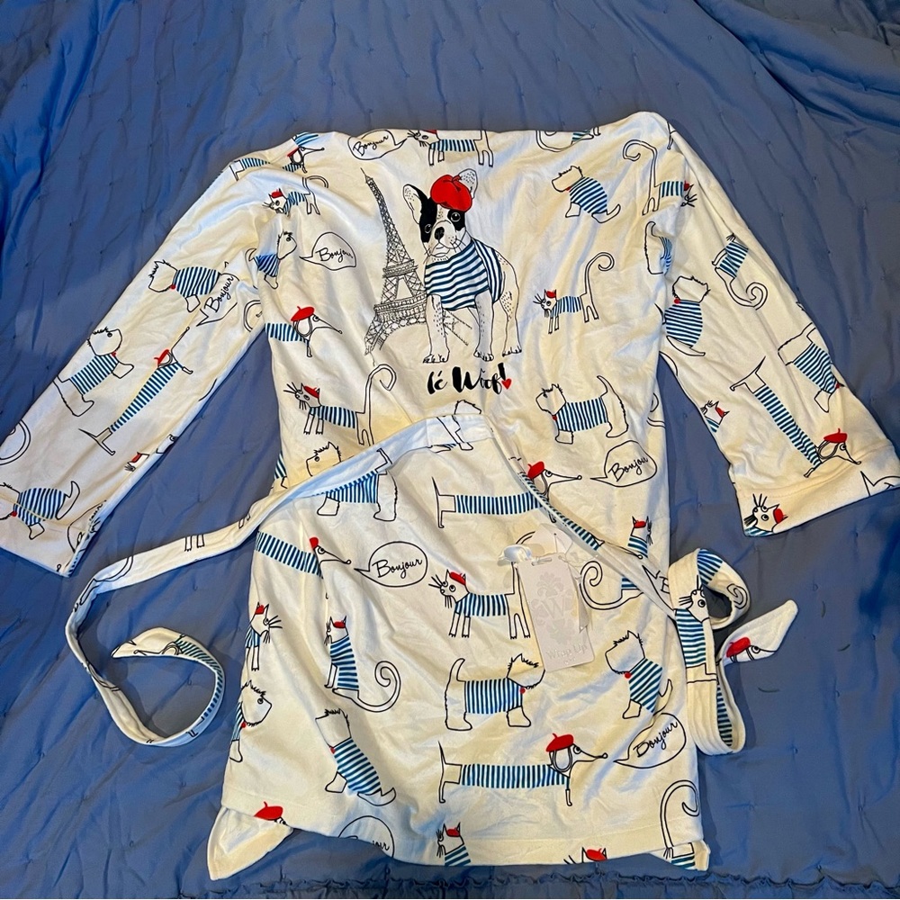 Le woof short robe